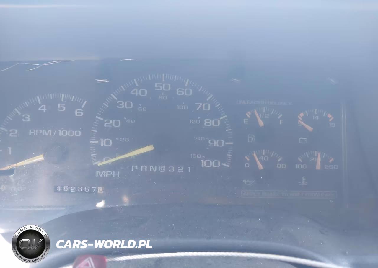 2000 Chevrolet K3500 VIN:1GCHK33J9YF444621 - 7