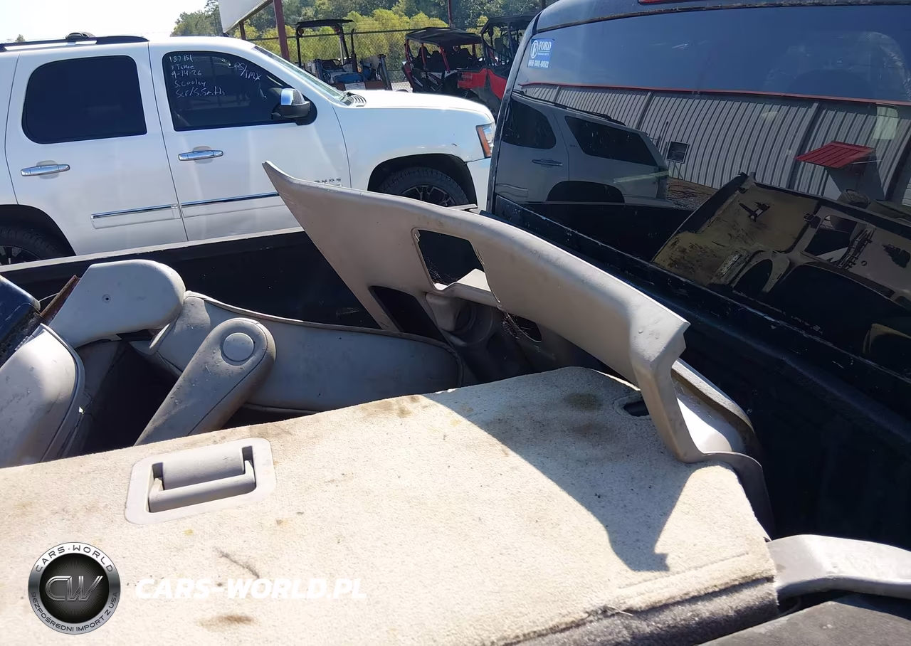 2003 Chevrolet Silverado 1500 Ls VIN:1GCEK19V93E281260 - 12
