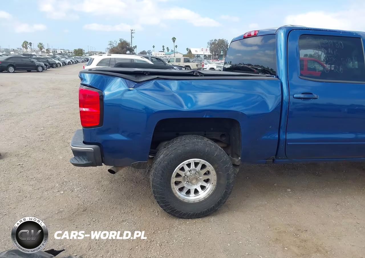 2018 Chevrolet Silverado 1500 1Lt VIN:3GCPCREC0JG414163 - 19