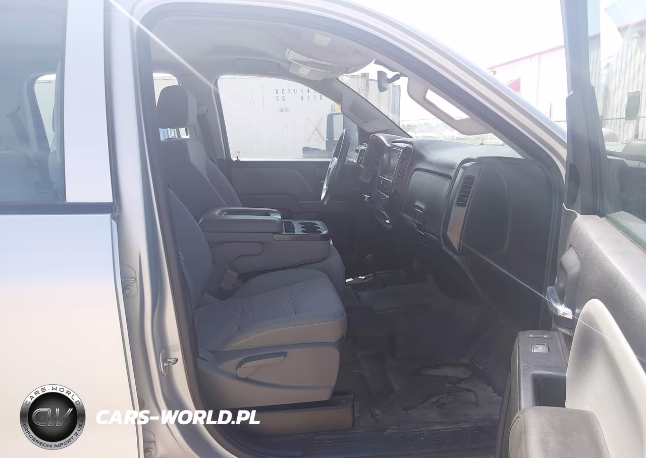 2017 Chevrolet Silverado K3500 VIN:1GC4KYCY5HF226748 - 5
