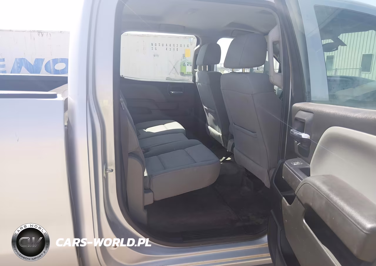 2017 Chevrolet Silverado K3500 VIN:1GC4KYCY5HF226748 - 8