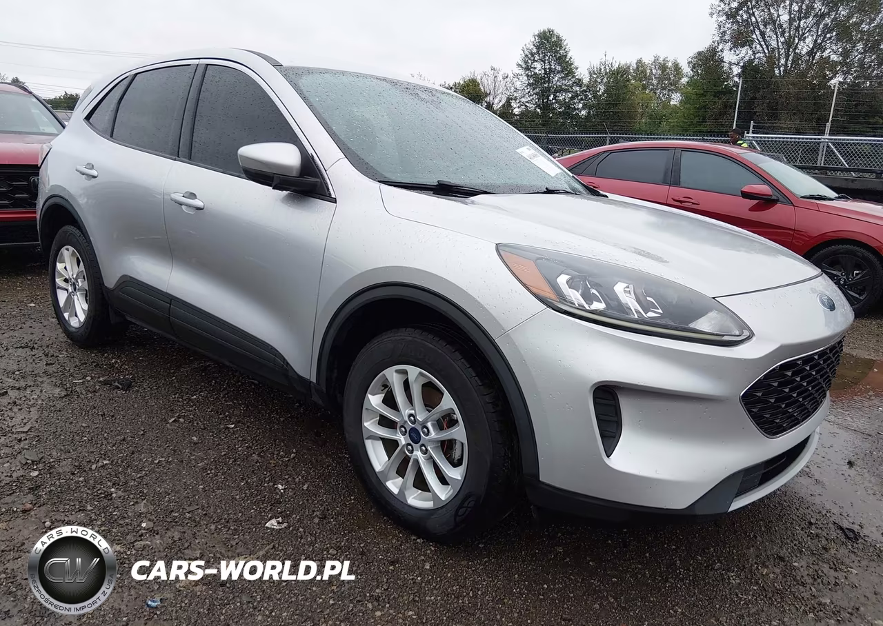 2020 Ford Escape Se