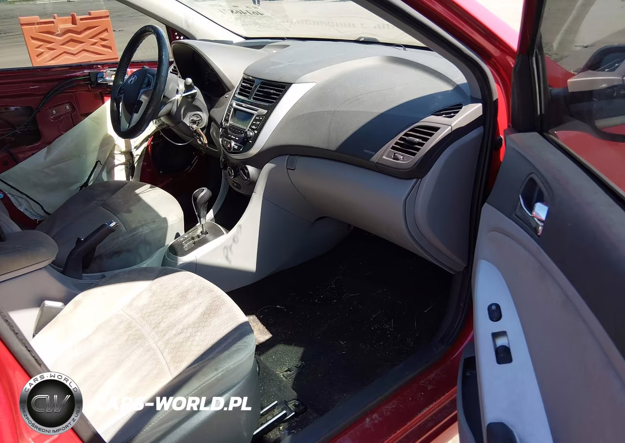 2012 Hyundai Accent Se VIN:KMHCU5AE7CU015094 - 5