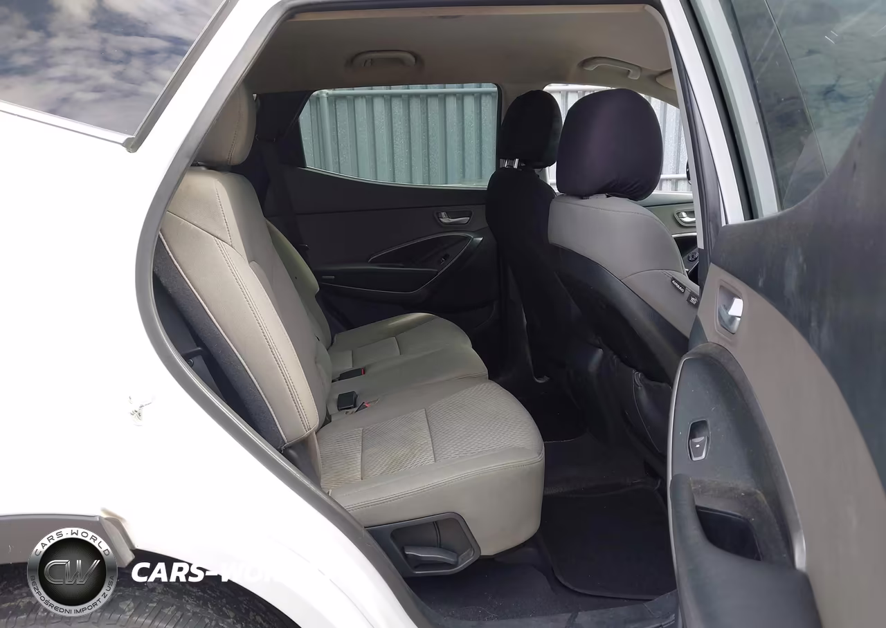 2017 Hyundai Santa Fe Sport 2.4L VIN:5XYZT3LBXHG422635 - 8
