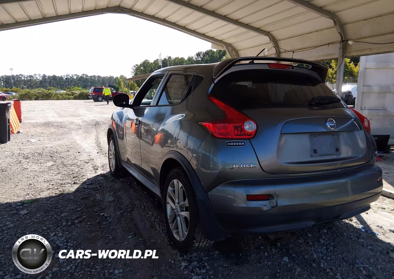 2014 Nissan Juke S VIN:JN8AF5MV4ET484836 - 3