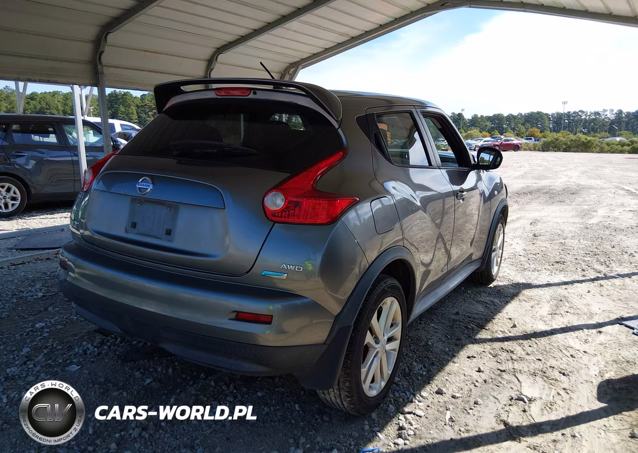 2014 Nissan Juke S VIN:JN8AF5MV4ET484836 - 4