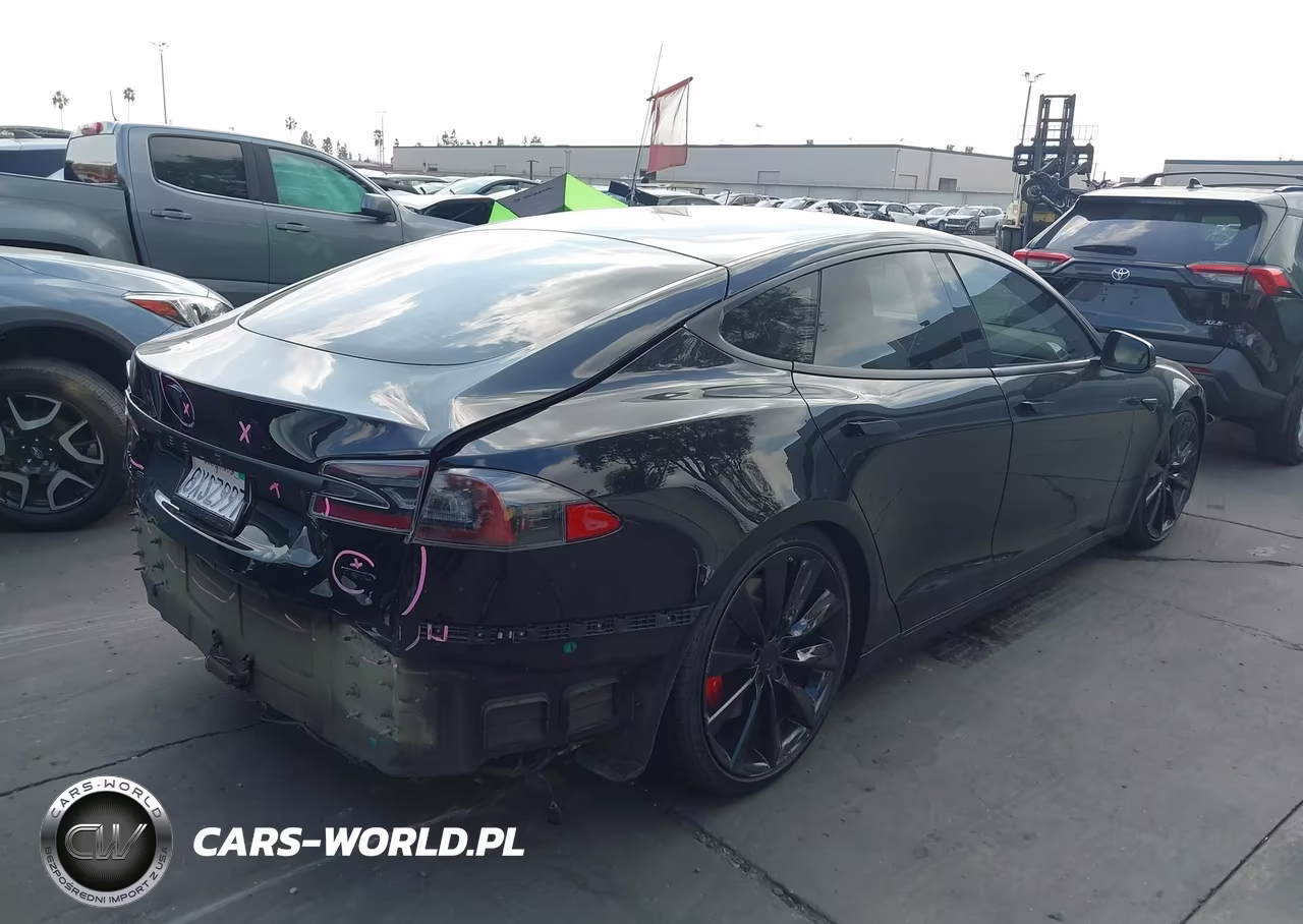 2018 Tesla Model S 100D-75D-P100D VIN:5YJSA1E24JF247594 - 4