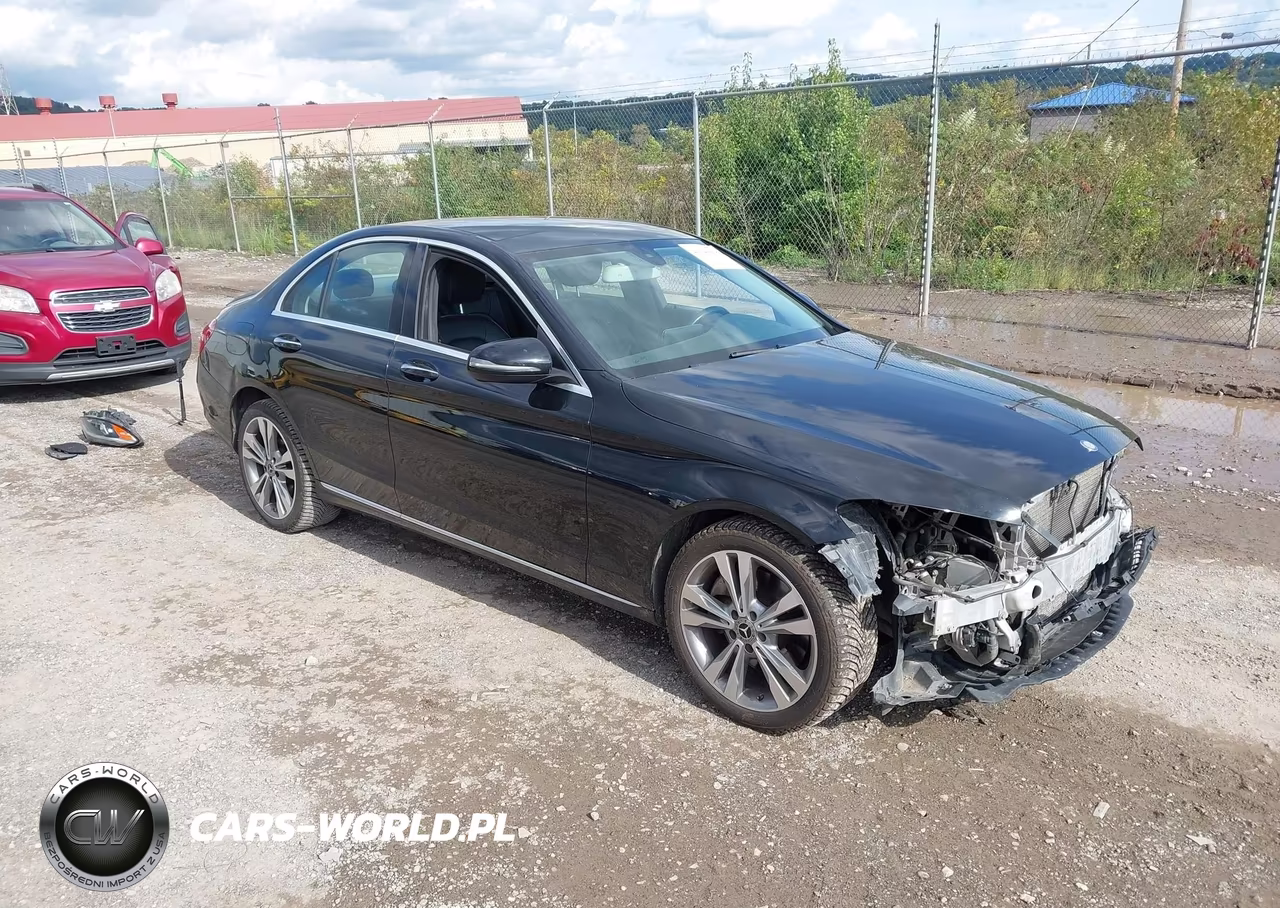 2017 Mercedes-Benz C 300 4Matic