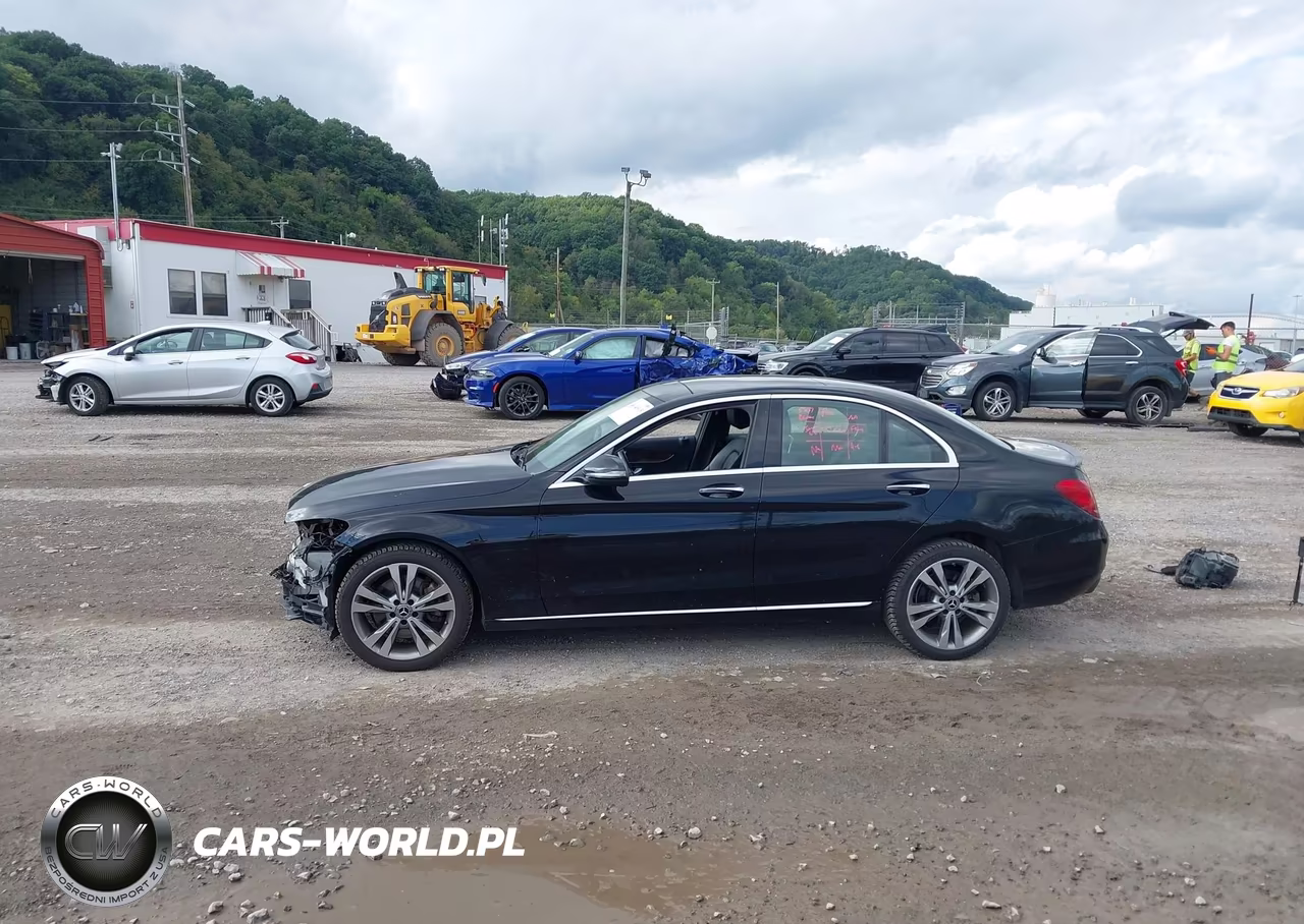 2017 Mercedes-Benz C 300 4Matic VIN:55SWF4KB7HU222187 - 15