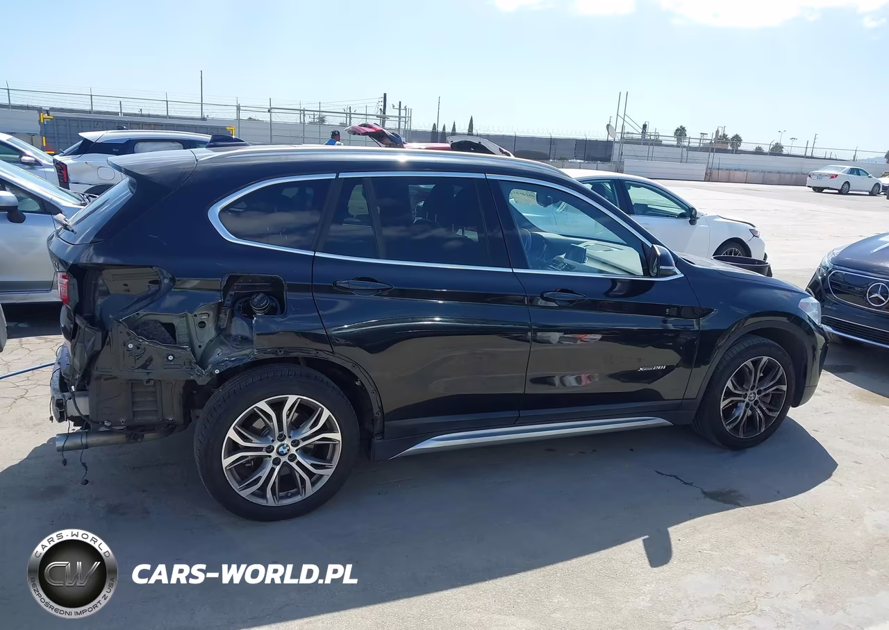 2016 BMW X1 xDrive28I VIN:WBXHT3Z3XG4A47635 - 14