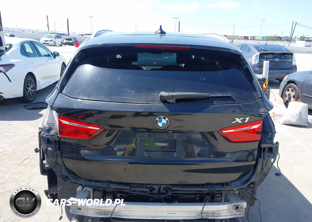 2016 BMW X1 xDrive28I VIN:WBXHT3Z3XG4A47635 - 17