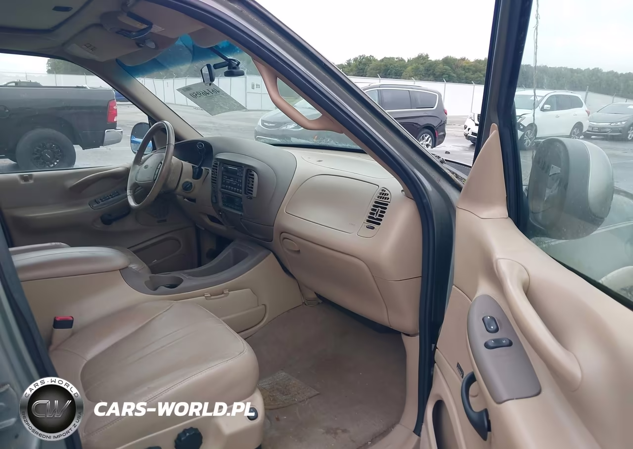 1999 Ford Expedition Eddie Bauer-Xlt VIN:1FMPU18L0XLB77451 - 5