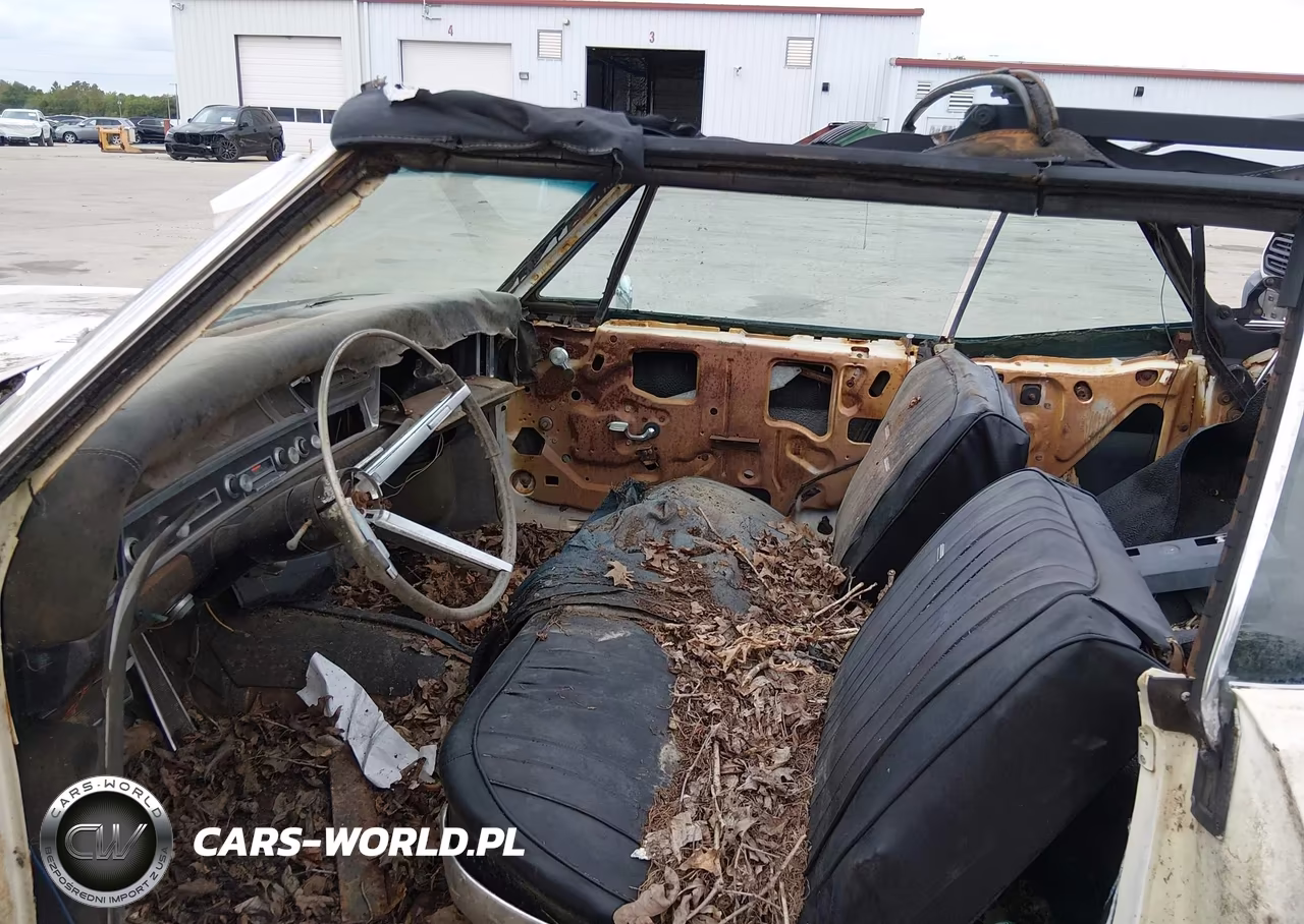 1967 Pontiac Bonneville VIN:262677R112751 - 3