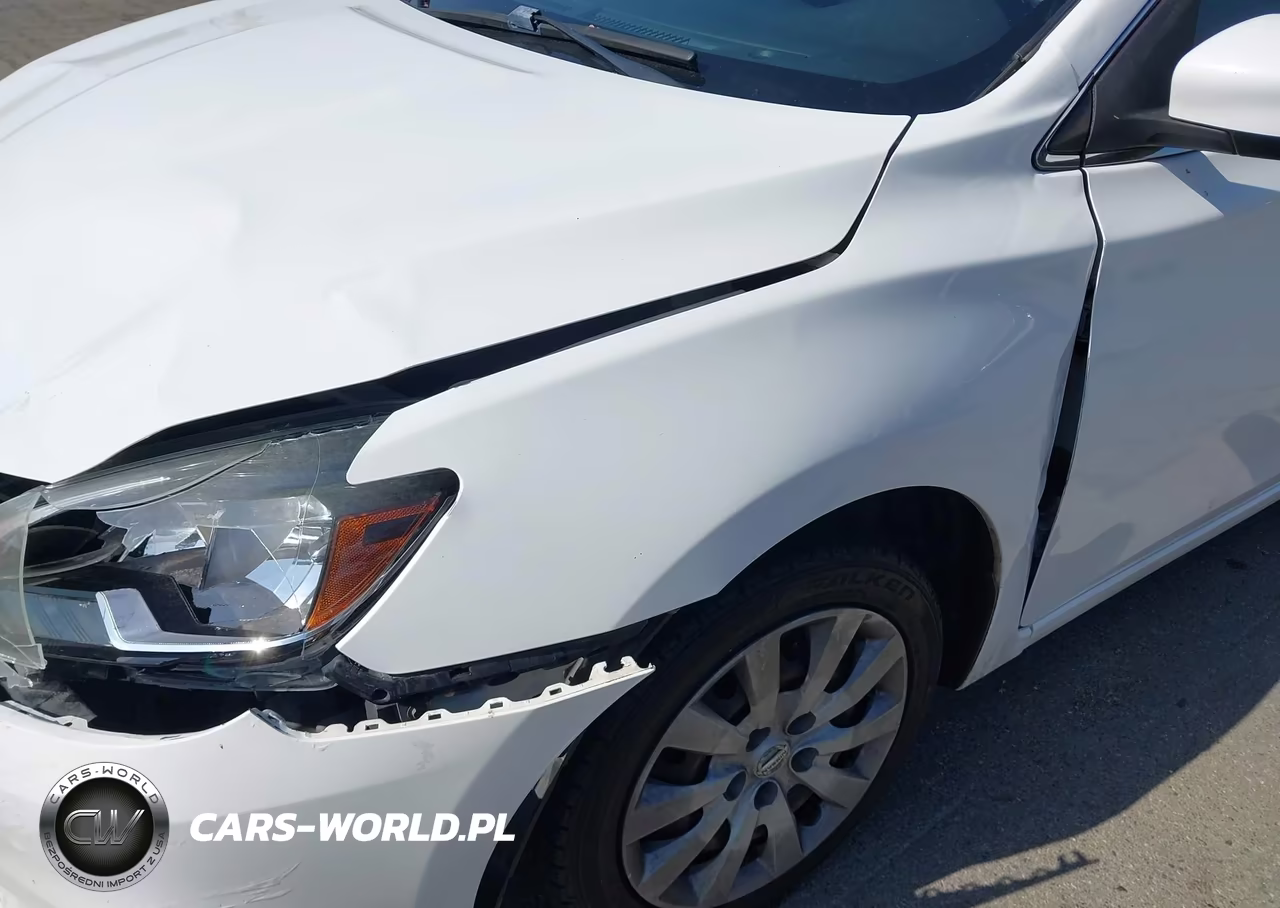2019 Nissan Sentra S VIN:3N1AB7AP4KY206775 - 17