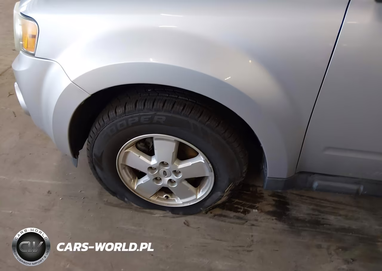 2010 Ford Escape Xlt VIN:1FMCU0D70AKD42347 - 6