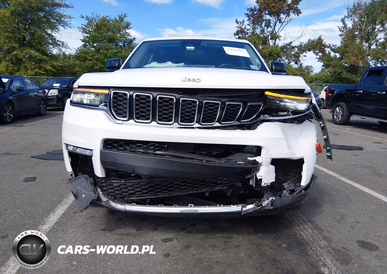 2022 Jeep Grand Cherokee L Limited 4X4 VIN:1C4RJKBG2N8638740 - 6