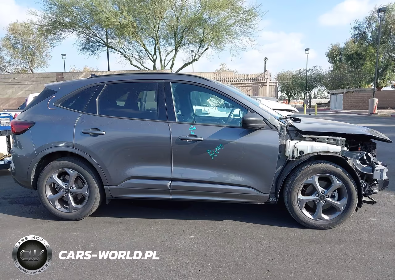 2023 Ford Escape St-Line VIN:1FMCU0MN4PUA42158 - 14