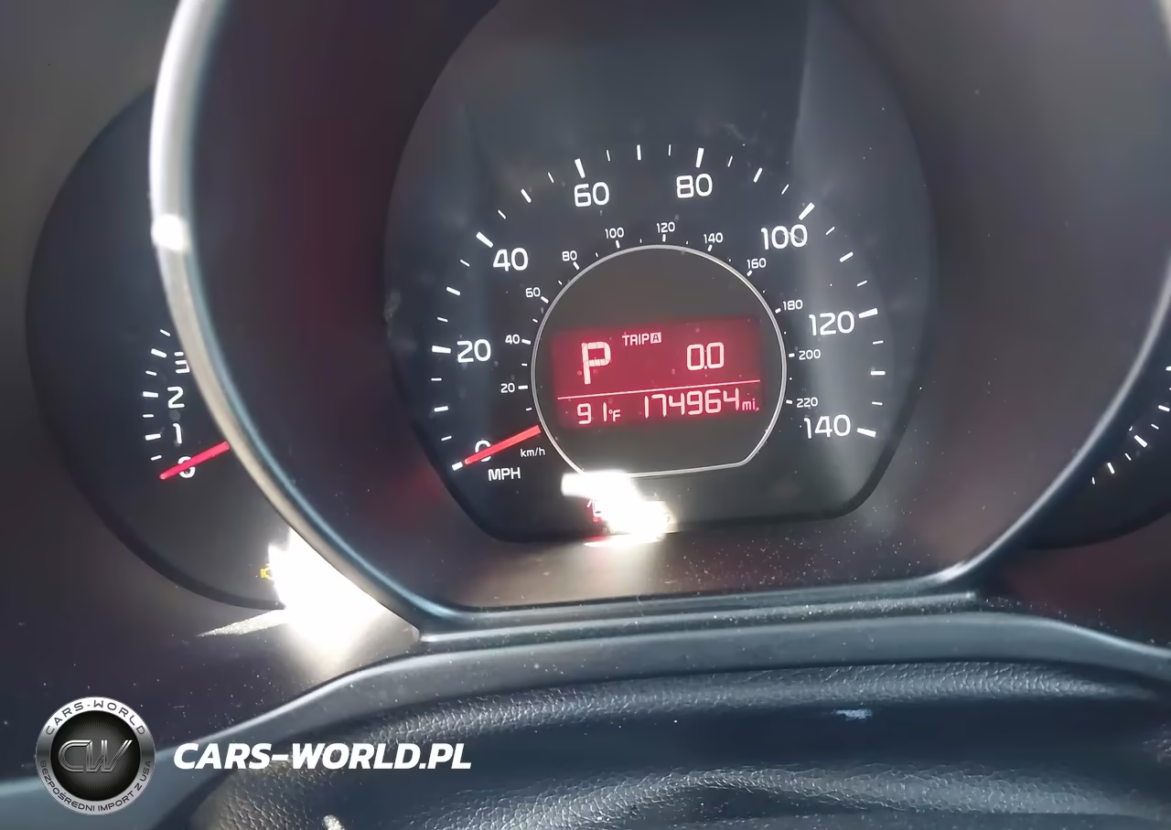 2015 Kia Soul VIN:KNDJN2A20F7229845 - 7