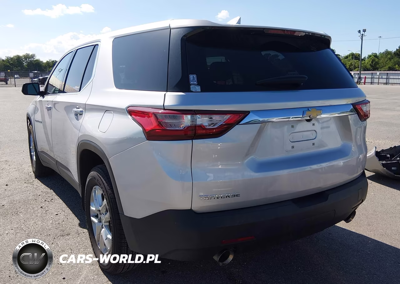 2020 Chevrolet Traverse Fwd Ls VIN:1GNERFKWXLJ315202 - 3