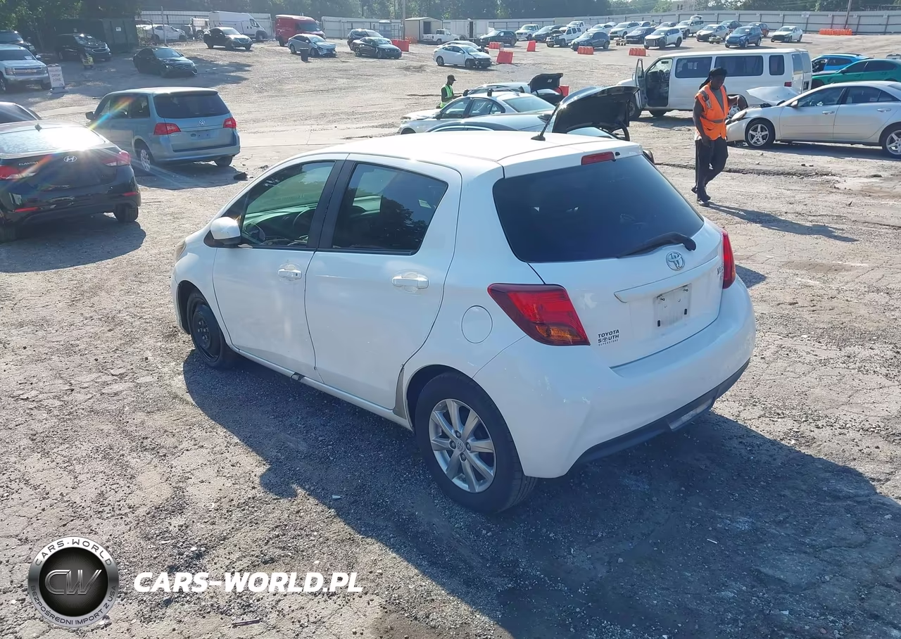 2015 Toyota Yaris Le VIN:VNKKTUD37FA017206 - 3