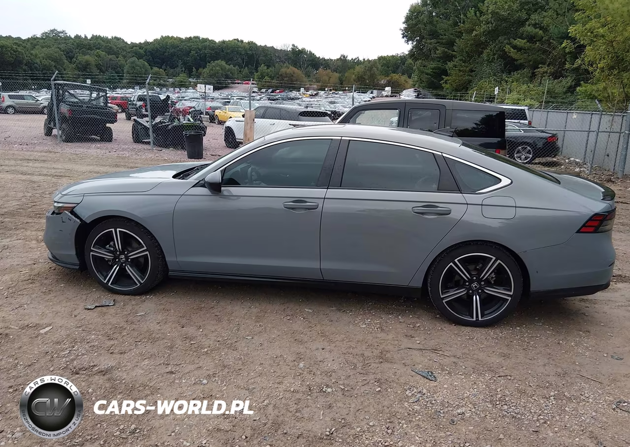 2024 Honda Accord Hybrid Sport VIN:1HGCY2F51RA074640 - 14