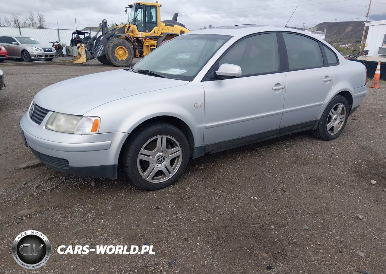 2001 Volkswagen Passat Glx VIN:WVWEH63B61E033166 - 2