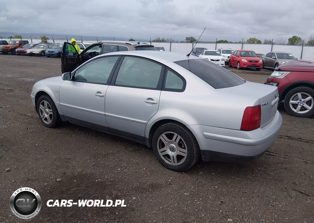 2001 Volkswagen Passat Glx VIN:WVWEH63B61E033166 - 3