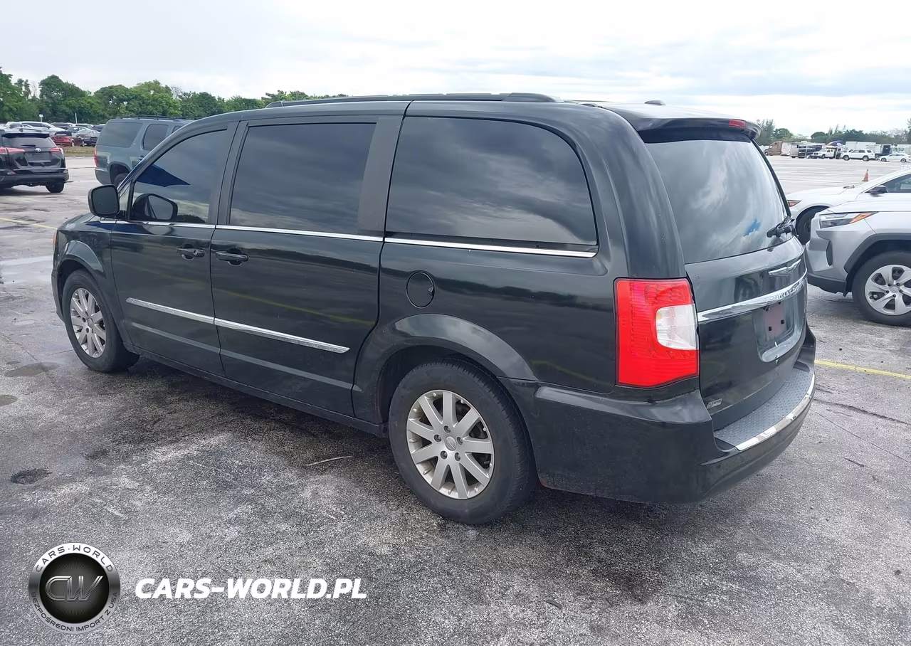 2011 Chrysler Town & Country Touring VIN:2A4RR5DG6BR637964 - 3