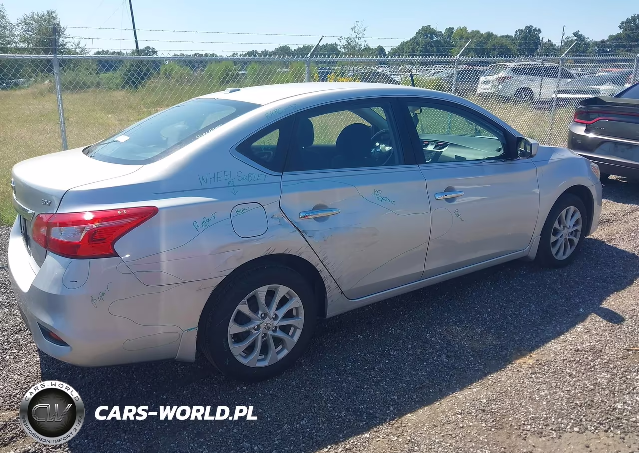 2018 Nissan Sentra Sv VIN:3N1AB7AP1JY279679 - 4