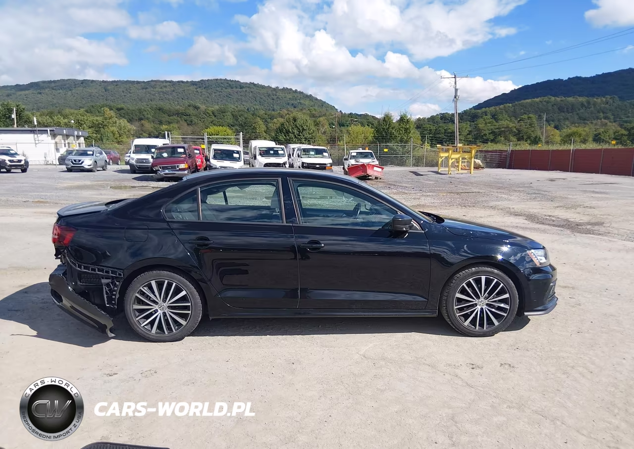 2016 Volkswagen Jetta 1.8T Sport VIN:3VWD17AJ0GM414298 - 14