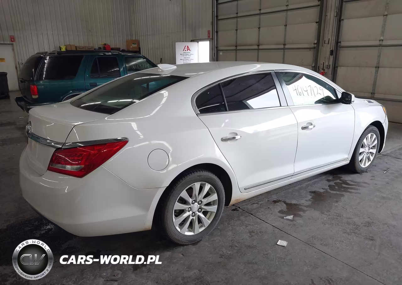 2015 Buick Lacrosse Leather VIN:1G4GB5GR2FF228139 - 4
