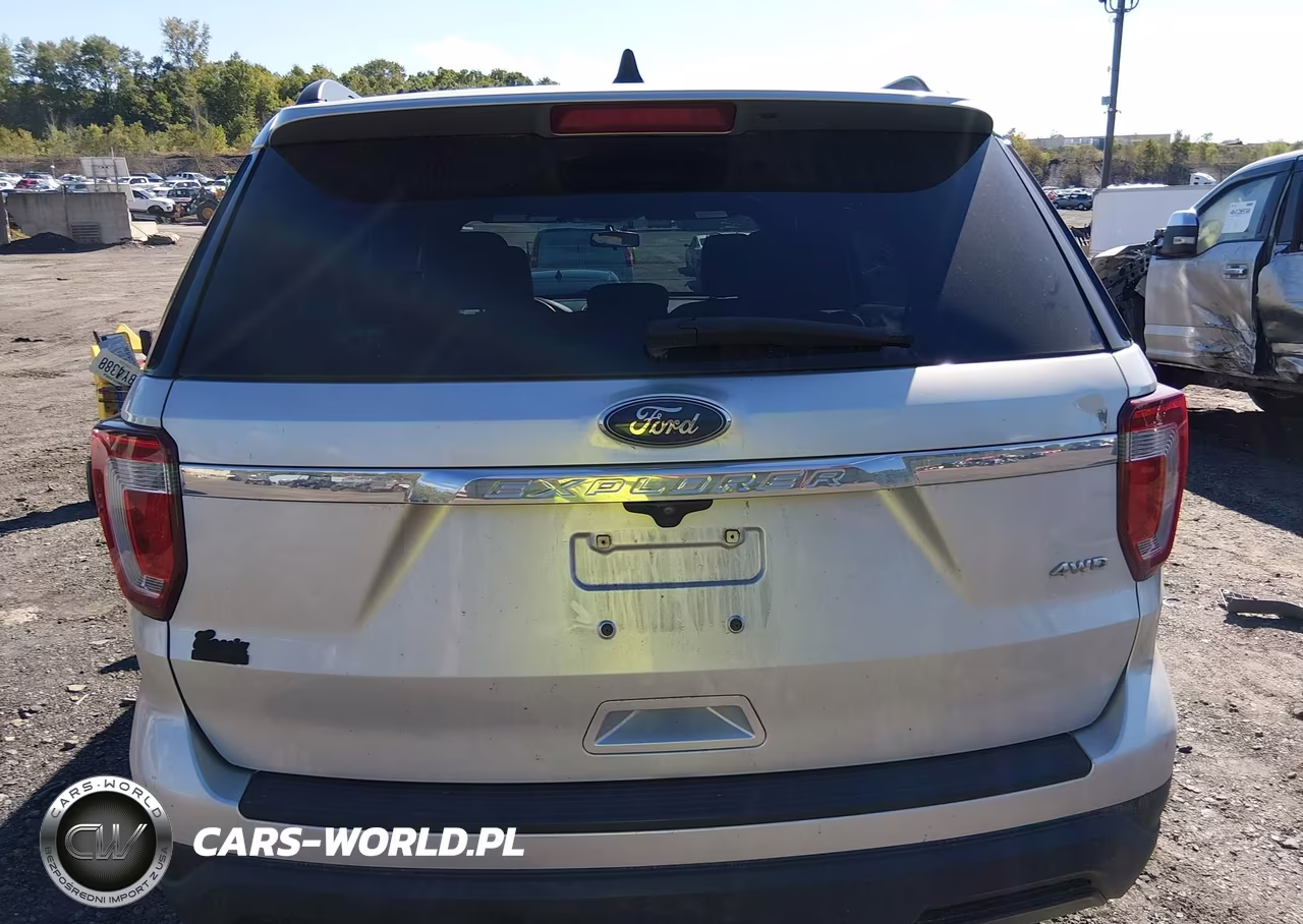 2018 Ford Explorer VIN:1FM5K8B86JGB25753 - 16
