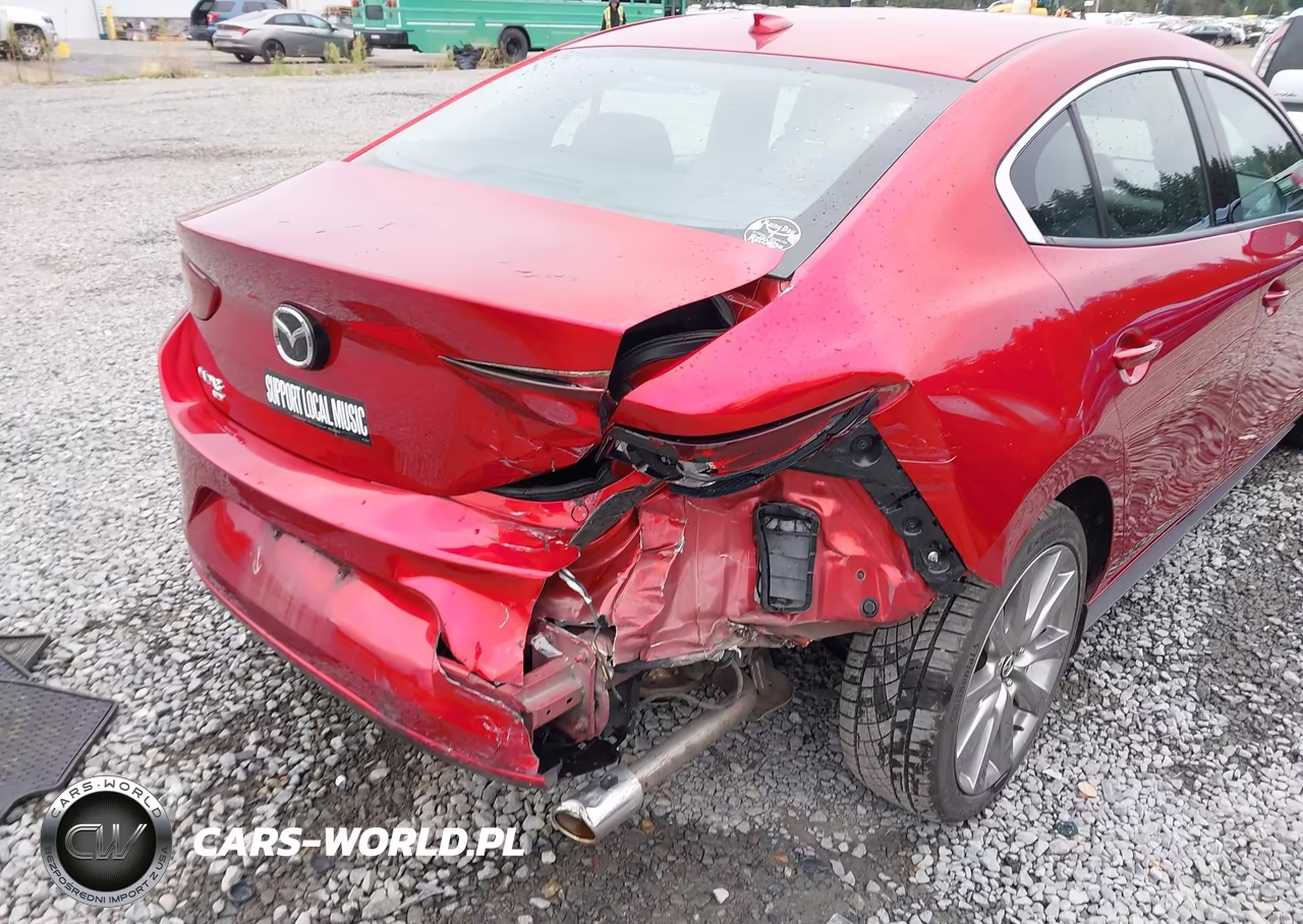 2019 Mazda Mazda3 Premium Package VIN:JM1BPBEM6K1139106 - 6