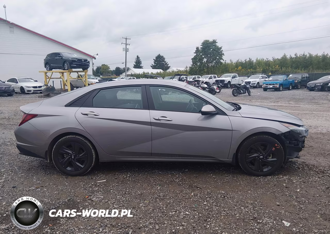 2023 Hyundai Elantra Sel VIN:KMHLM4AGXPU628716 - 13