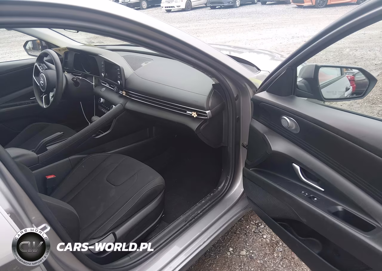 2023 Hyundai Elantra Sel VIN:KMHLM4AGXPU628716 - 5
