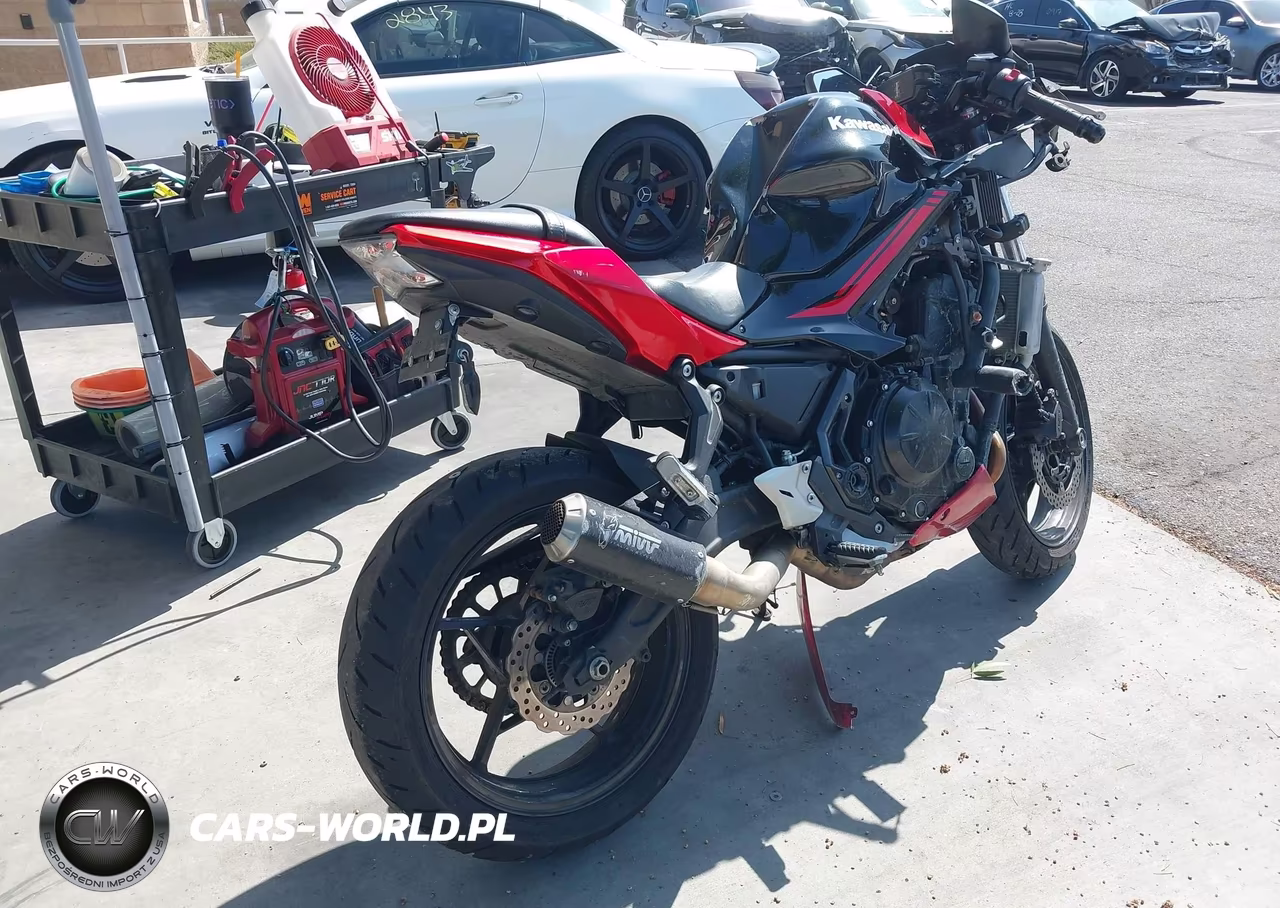 2021 Kawasaki Ex650 M VIN:ML5EXEM14MDA41406 - 4