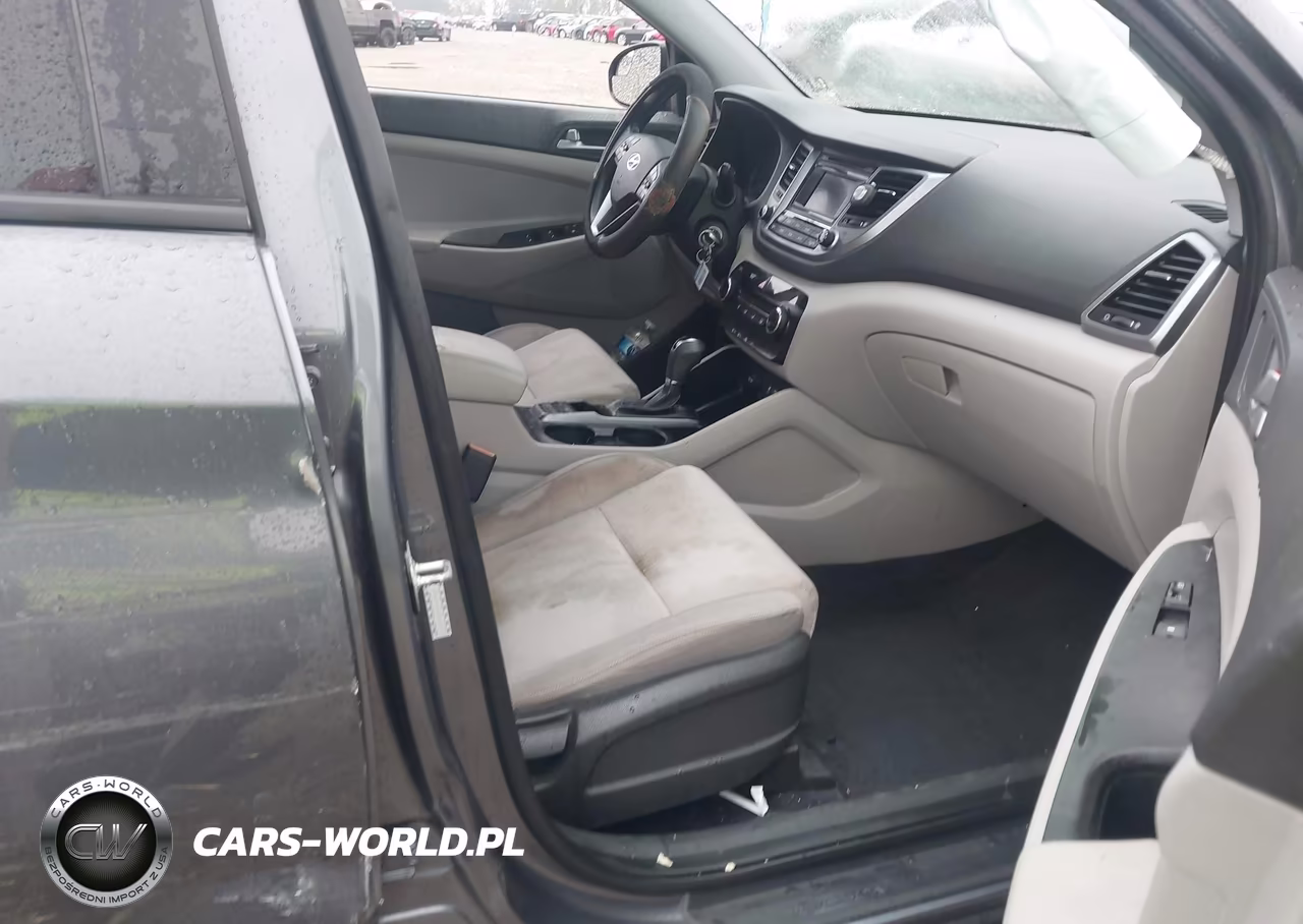 2016 Hyundai Tucson Se VIN:KM8J3CA47GU065697 - 5