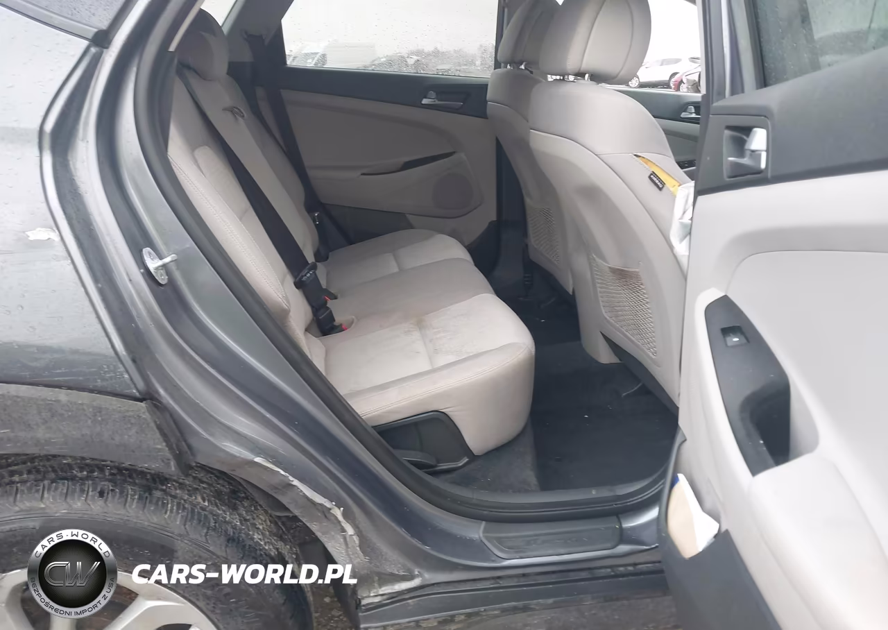 2016 Hyundai Tucson Se VIN:KM8J3CA47GU065697 - 8