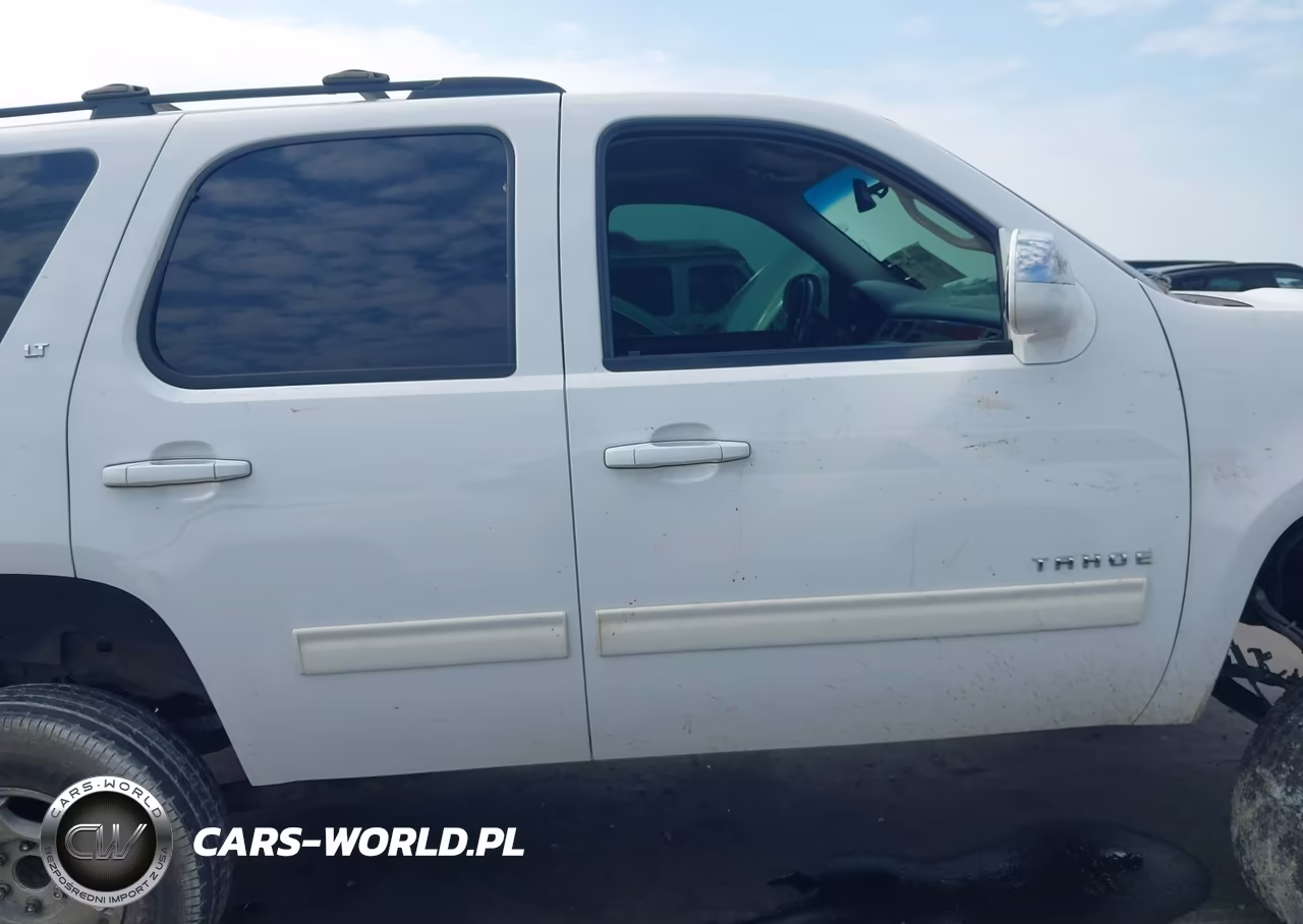 2013 Chevrolet Tahoe Lt VIN:1GNSCBE0XDR365248 - 12