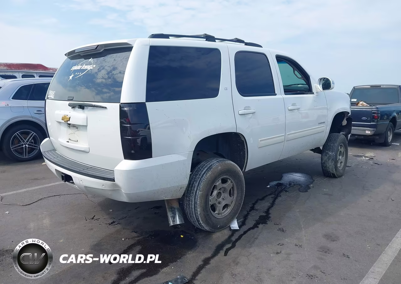 2013 Chevrolet Tahoe Lt VIN:1GNSCBE0XDR365248 - 4