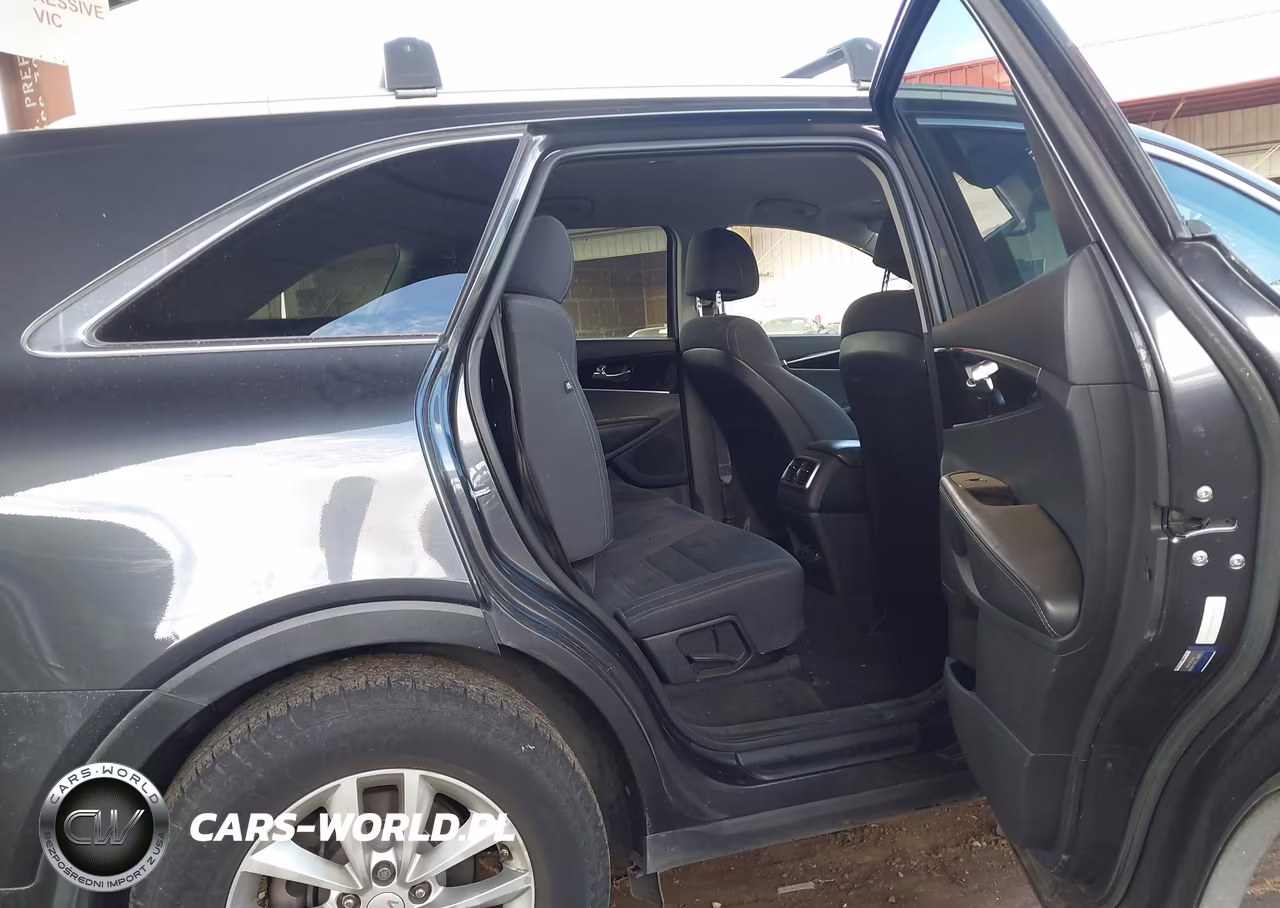 2017 Kia Sorento 3.3L Lx VIN:5XYPGDA5XHG240819 - 8