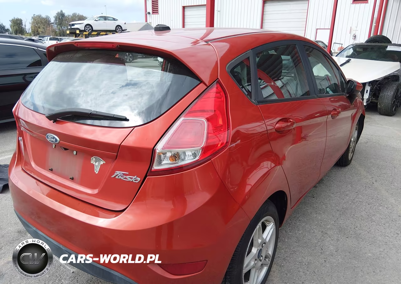 2018 Ford Fiesta Se VIN:3FADP4EJ3JM147021 - 4
