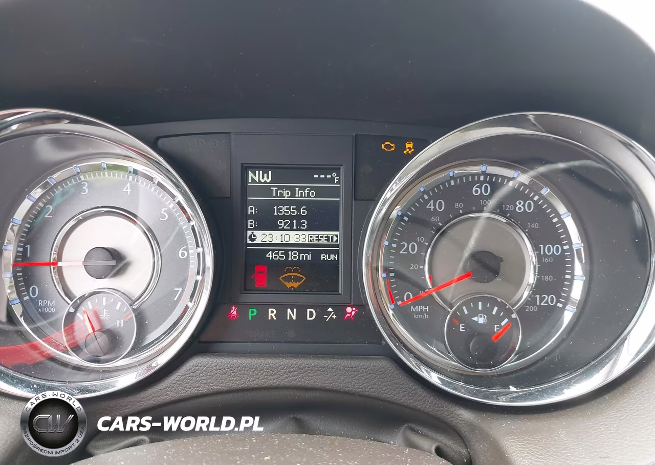 2016 Chrysler Town & Country Touring VIN:2C4RC1BG4GR151096 - 7