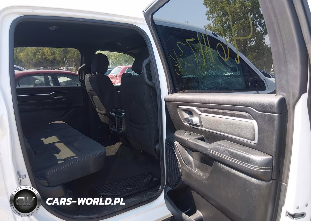 2021 Ram 1500 Big Horn 4X4 5'7 Box VIN:1C6SRFFT7MN516827 - 8