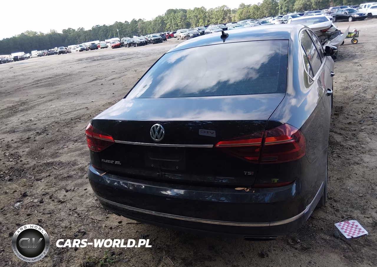 2017 Volkswagen Passat Sel Premium VIN:1VWCM7A35HC066926 - 16