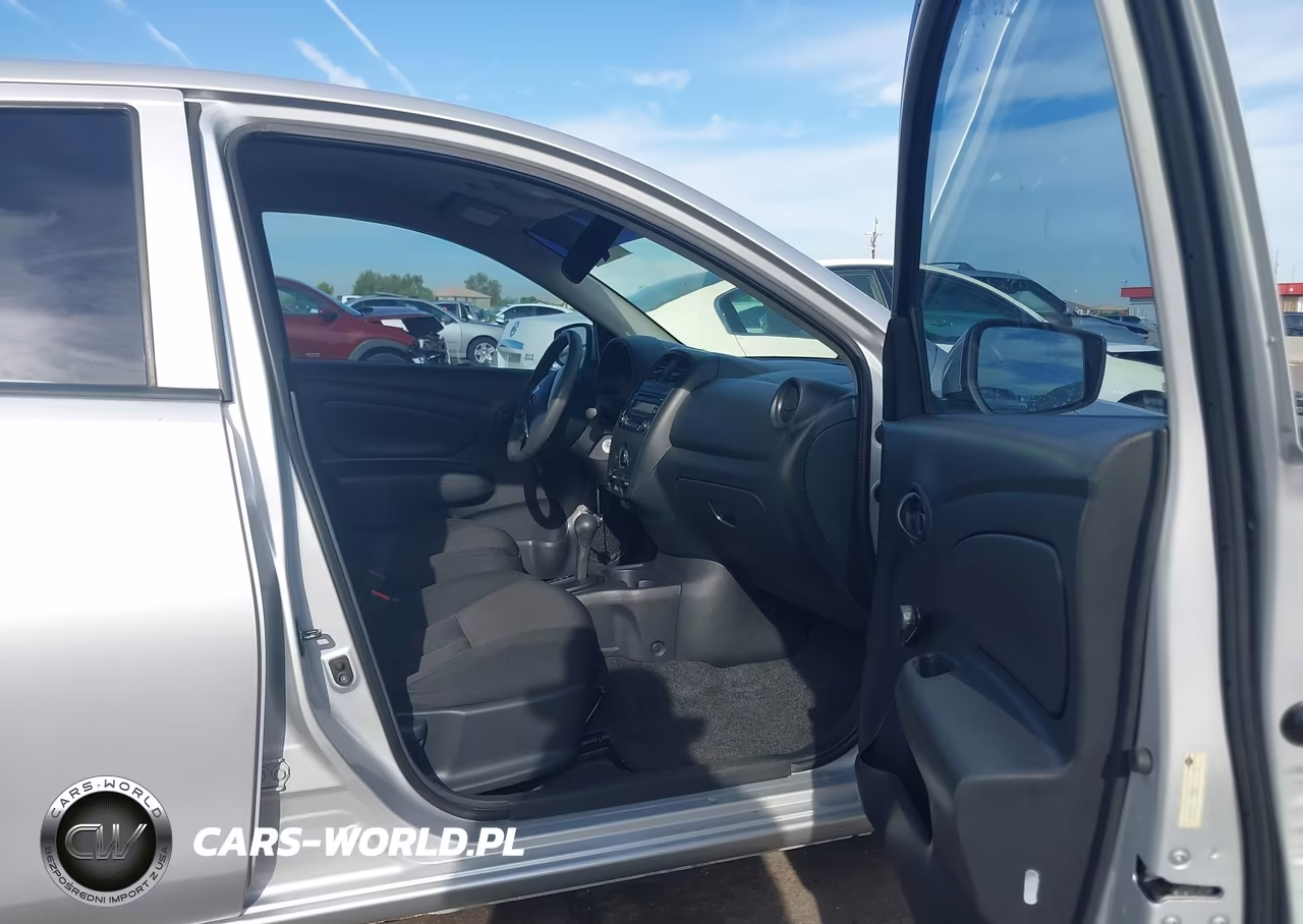 2016 Nissan Versa 1.6 S VIN:3N1CN7AP6GL858771 - 5