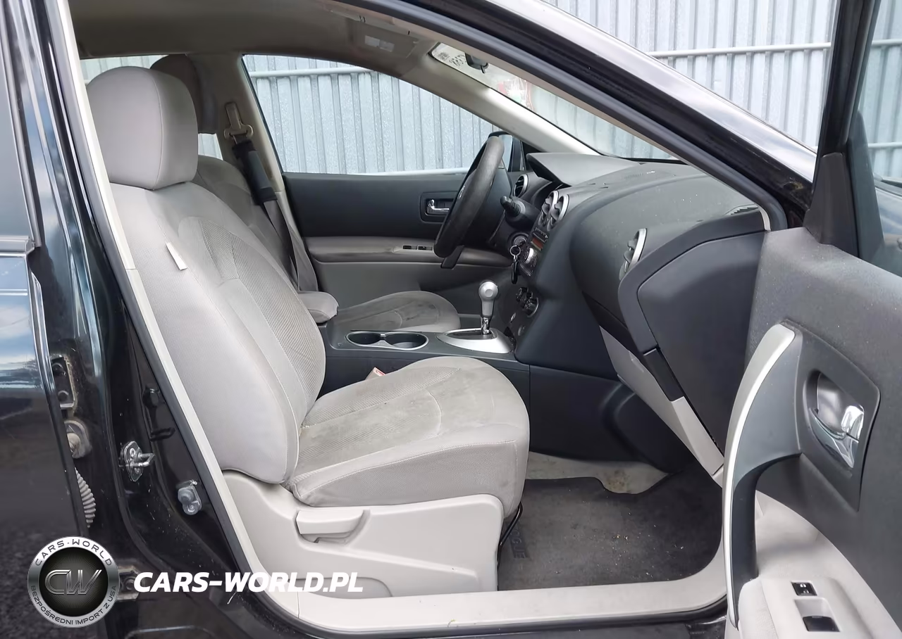 2011 Nissan Rogue S VIN:JN8AS5MV2BW261510 - 5