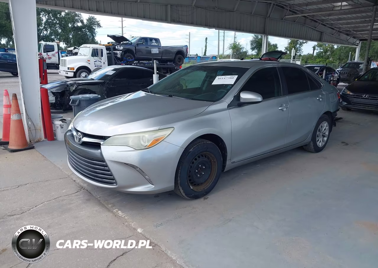 2015 Toyota Camry Le VIN:4T1BF1FK4FU476433 - 2