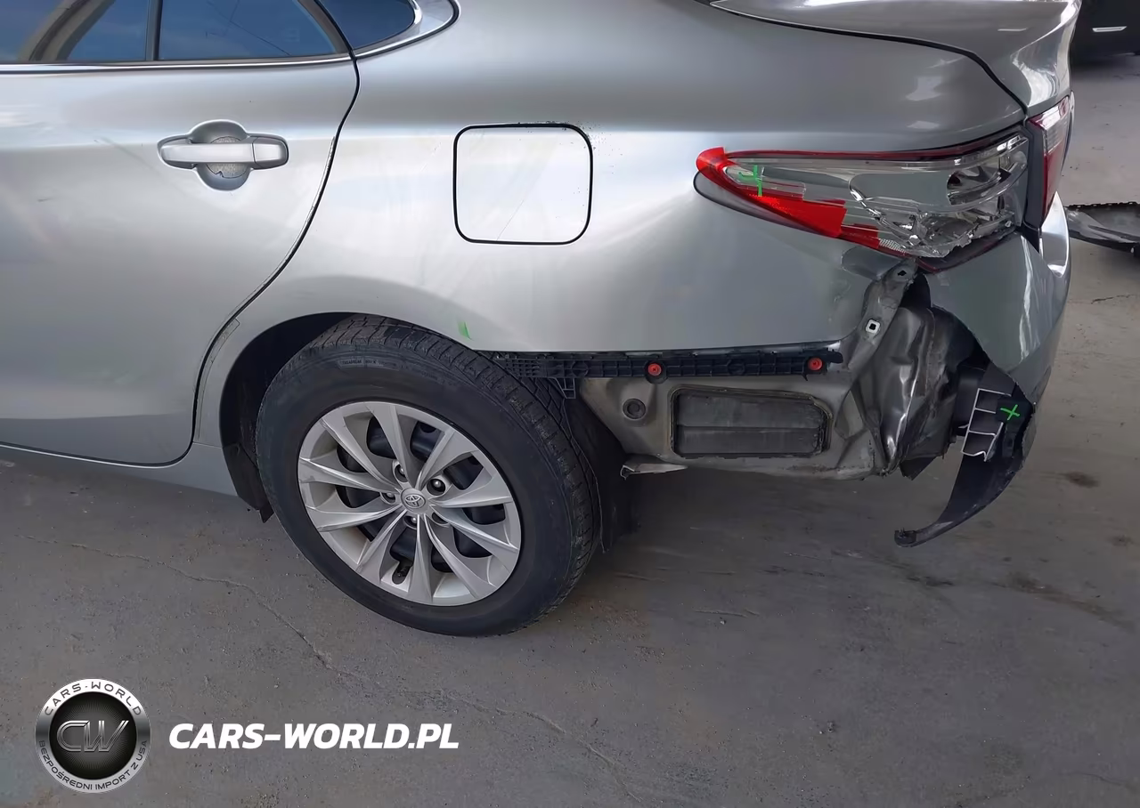 2015 Toyota Camry Le VIN:4T1BF1FK4FU476433 - 6