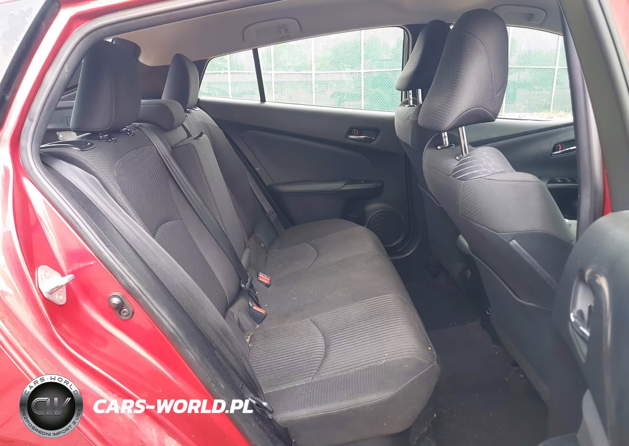 2016 Toyota Prius Two VIN:JTDKBRFU0G3505885 - 8